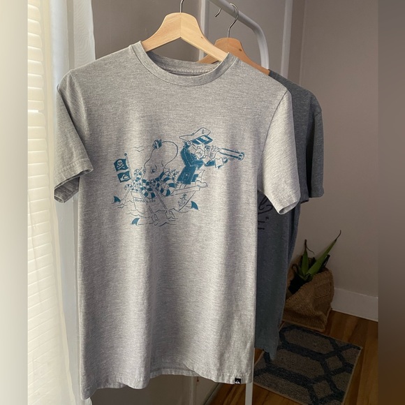 QUICKSILVER TEE - Picture 1 of 10